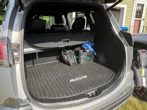 Silver 2017 Toyota RAV4 SE