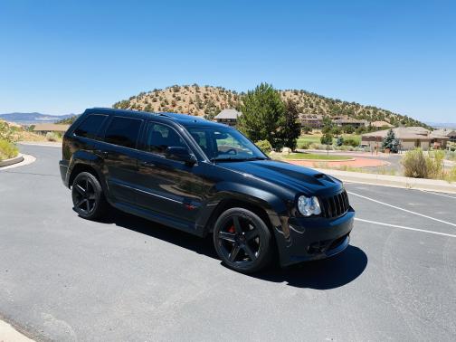 2009 Jeep Grand Cherokee SRT8
