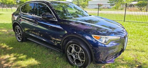 Blue 2018 Alfa Romeo Stelvio Base