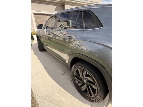 2022 Volkswagen Atlas Cross Sport 2.0T SE w/Technology