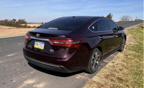 2018 Toyota Avalon Hybrid Limited