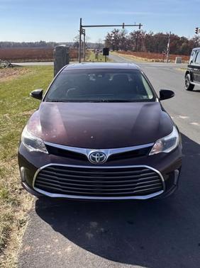 2018 Toyota Avalon Hybrid Limited