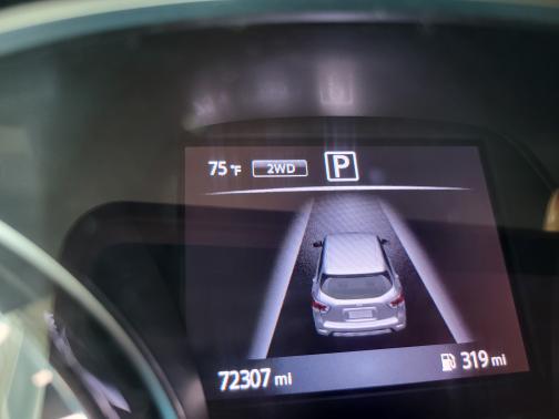 2016 Nissan Pathfinder SV