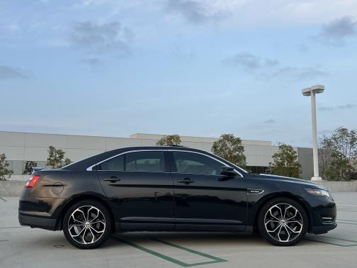 2015 Ford Taurus SHO