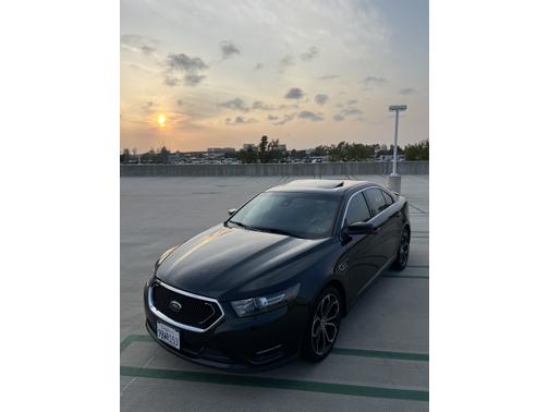 2015 Ford Taurus SHO