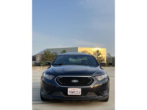 2015 Ford Taurus SHO
