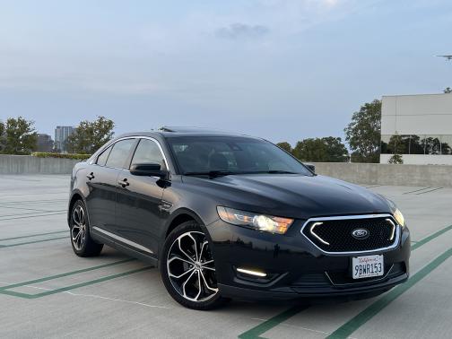 2015 Ford Taurus SHO