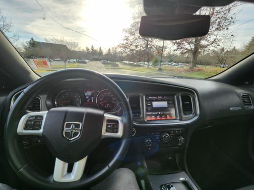 2013 Dodge Charger SXT