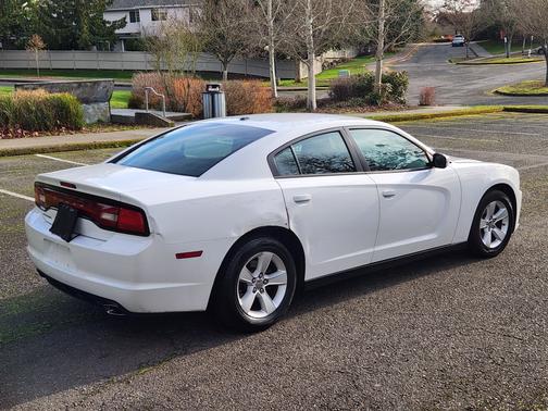 2013 Dodge Charger SXT