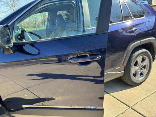 2023 Toyota RAV4 Hybrid XLE