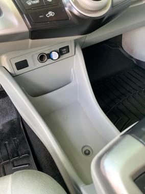 Silver 2013 Toyota Prius v Three