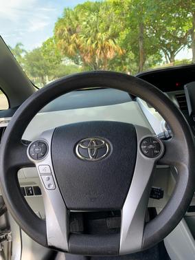 Silver 2013 Toyota Prius v Three