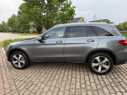 Gray 2018 Mercedes-Benz GLC 300 4MATIC