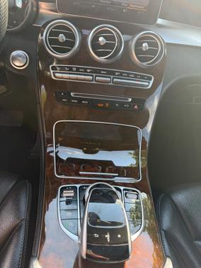 Gray 2018 Mercedes-Benz GLC 300 4MATIC