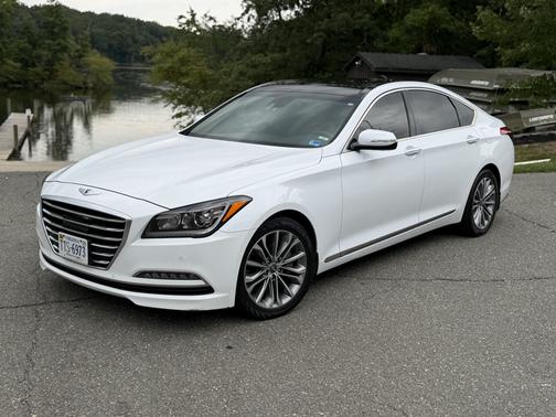 White 2016 Hyundai Genesis 3.8