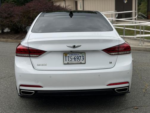White 2016 Hyundai Genesis 3.8