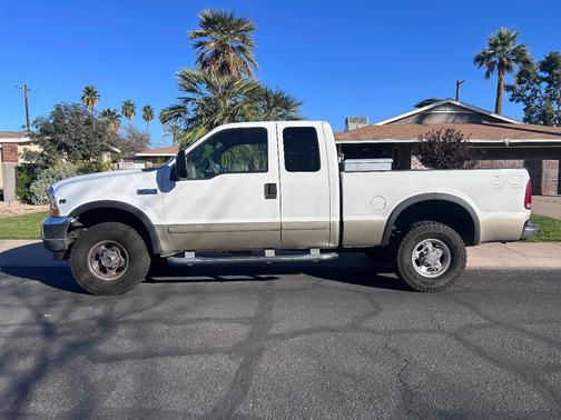 2001 Ford F-250 Lariat SuperCab Super Duty