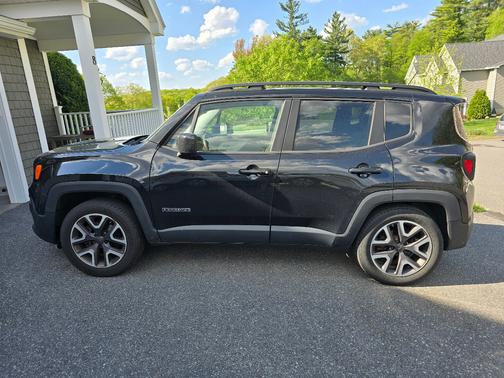 Black 2015 Jeep Renegade Latitude