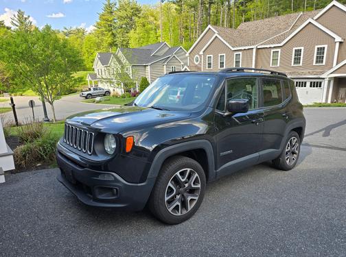 Black 2015 Jeep Renegade Latitude