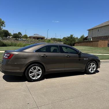 Brown 2016 Ford Taurus SEL