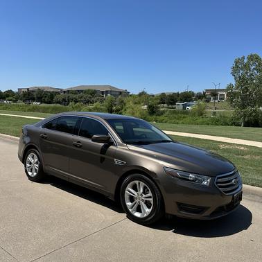 Brown 2016 Ford Taurus SEL