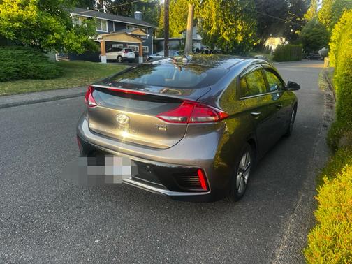 2017 Hyundai IONIQ Hybrid Blue