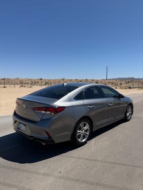 2018 Hyundai SONATA SEL