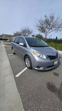 2013 Toyota Sienna LE