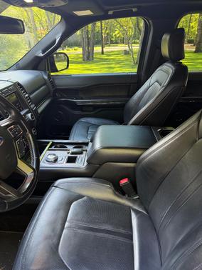 Black 2018 Ford Expedition Max Limited