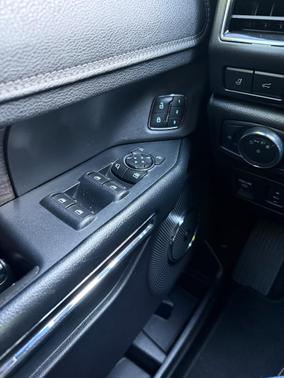 Black 2018 Ford Expedition Max Limited