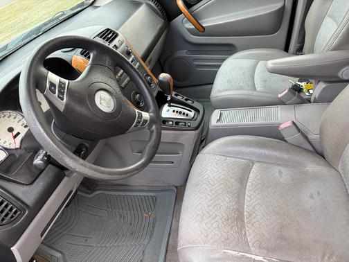 Gray 2007 Saturn Vue Base