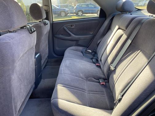 1999 Toyota Camry LE