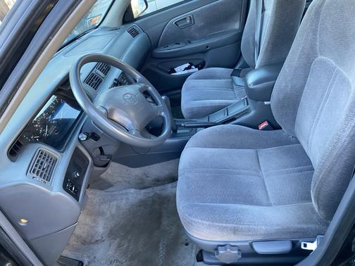 1999 Toyota Camry LE