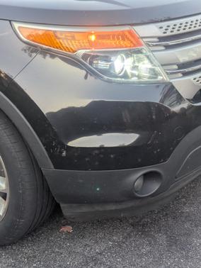 Black 2013 Ford Explorer XLT