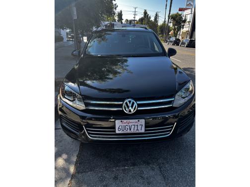 2012 Volkswagen Touareg VR6 Lux