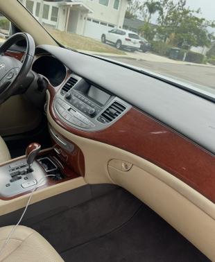2013 Hyundai Genesis 3.8