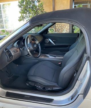 2003 BMW Z4 2.5i Roadster