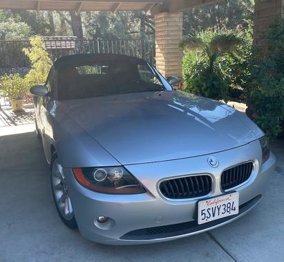 2003 BMW Z4 2.5i Roadster