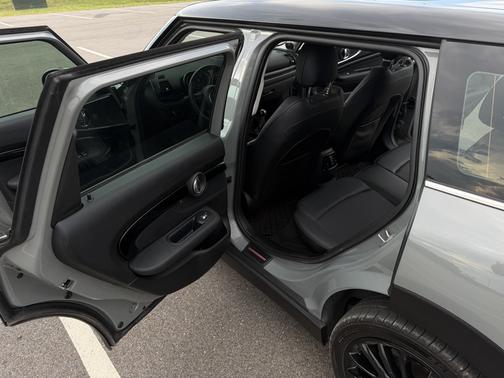 Gray 2021 MINI Clubman Cooper S
