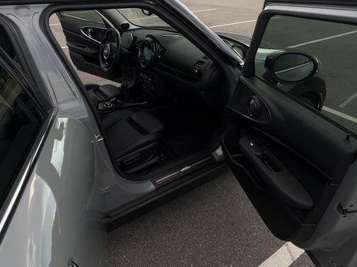 Gray 2021 MINI Clubman Cooper S