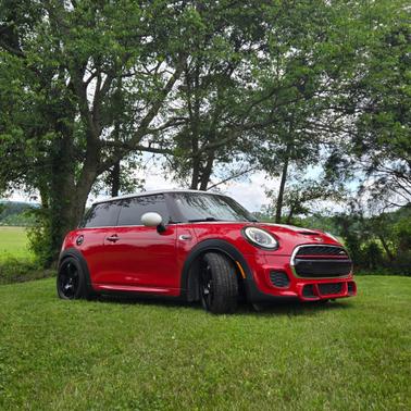 Red 2016 MINI Hardtop John Cooper Works