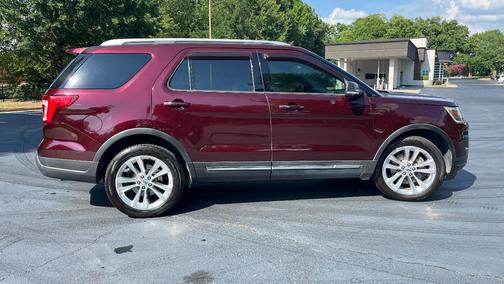 Red 2019 Ford Explorer XLT
