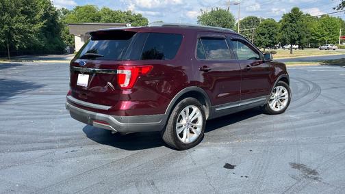 Red 2019 Ford Explorer XLT