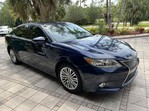 2015 Lexus ES 350 Crafted Line