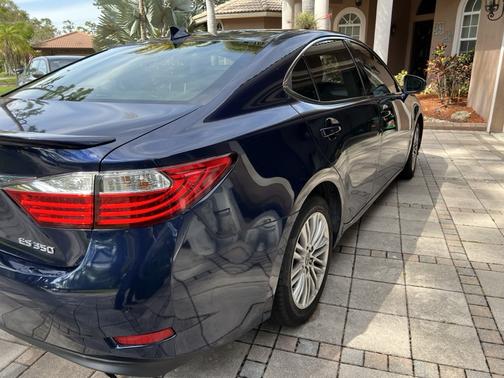 2015 Lexus ES 350 Crafted Line