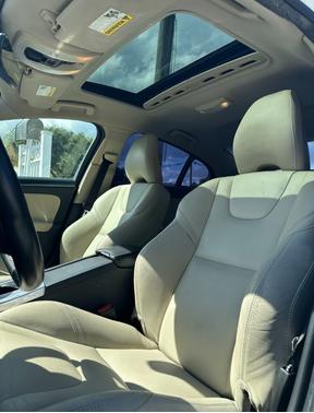 2017 Volvo S60 T5 Dynamic