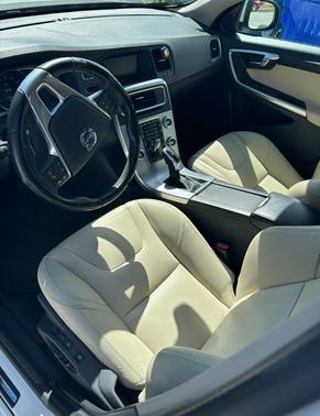 2017 Volvo S60 T5 Dynamic