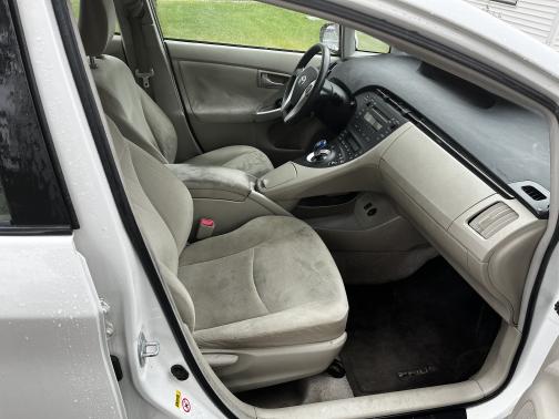 2010 Toyota Prius I