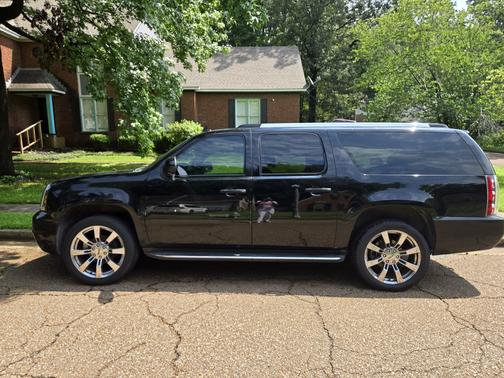 2008 GMC Yukon XL Denali