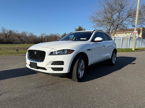 2019 Jaguar F-PACE 25t Premium
